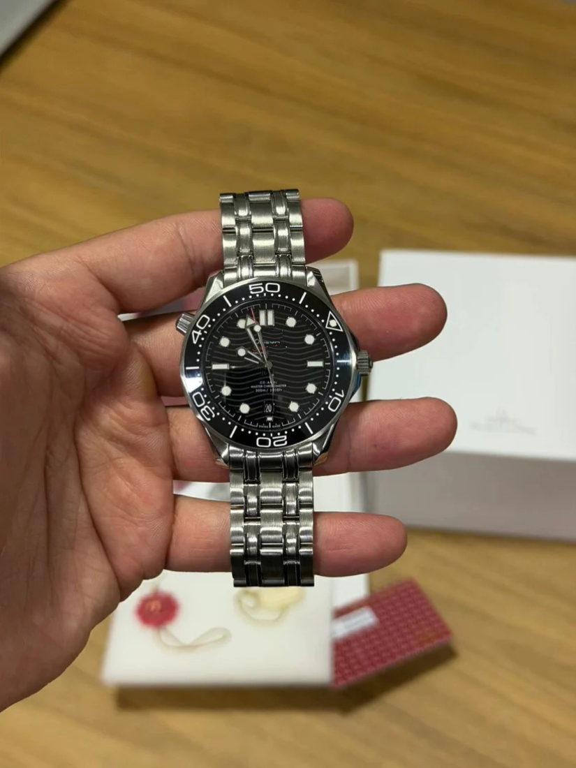 O. Sea Black | Ref. 011