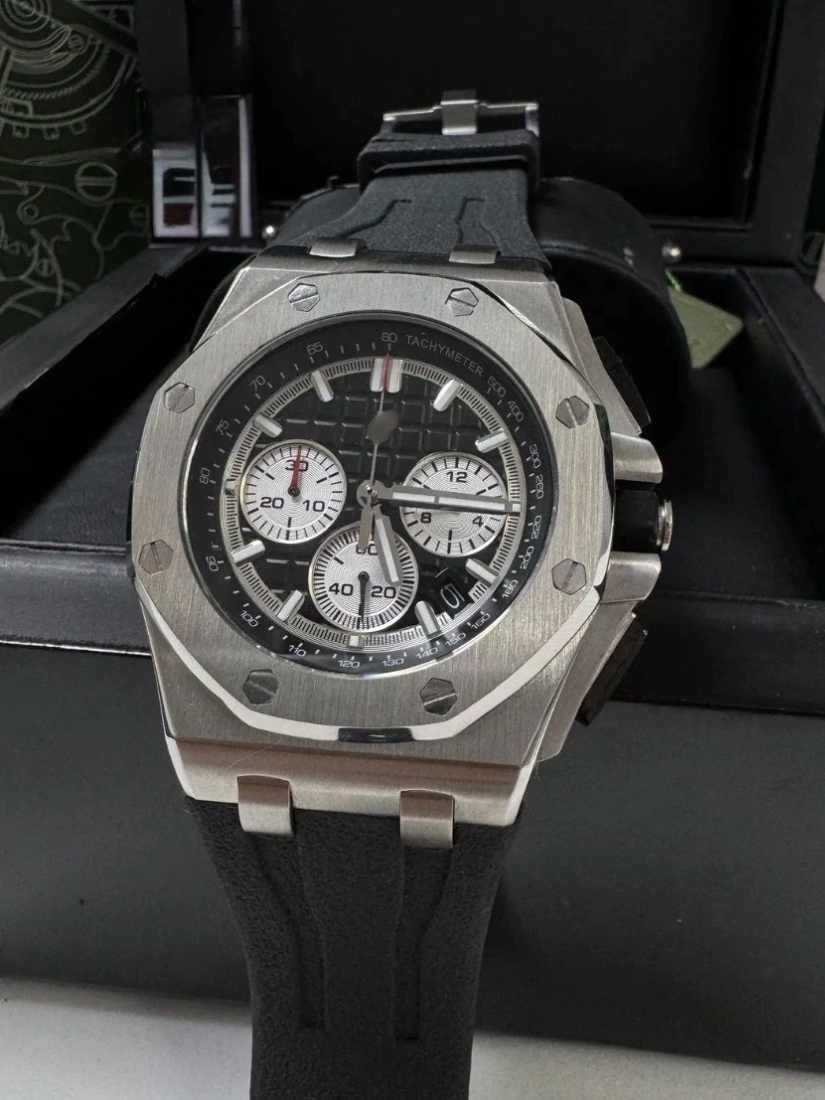 A. Offshore Chronograph Black Dial | Ref. 019