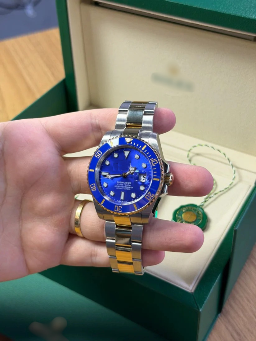 R. Bluesy | Ref. 004