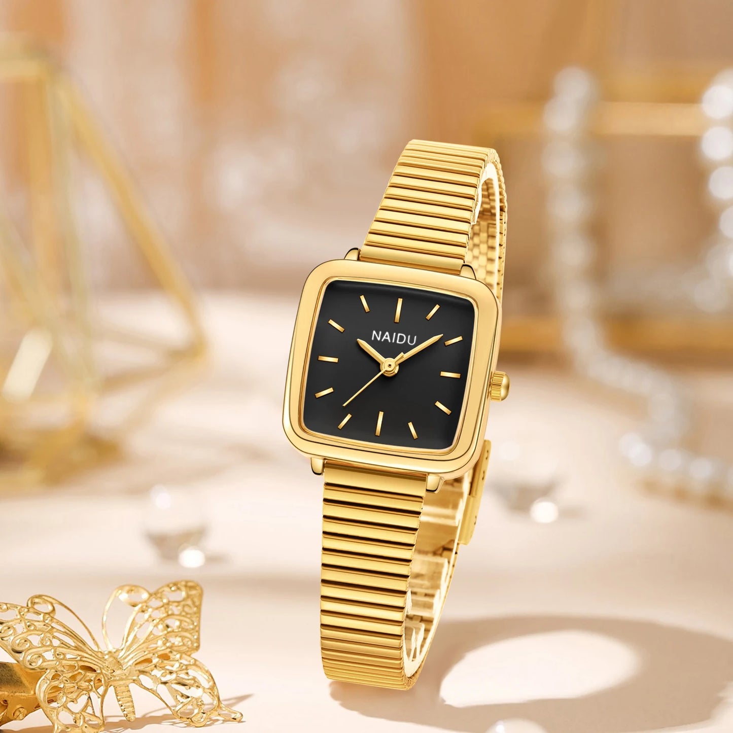 Retro Art Quartz Watch