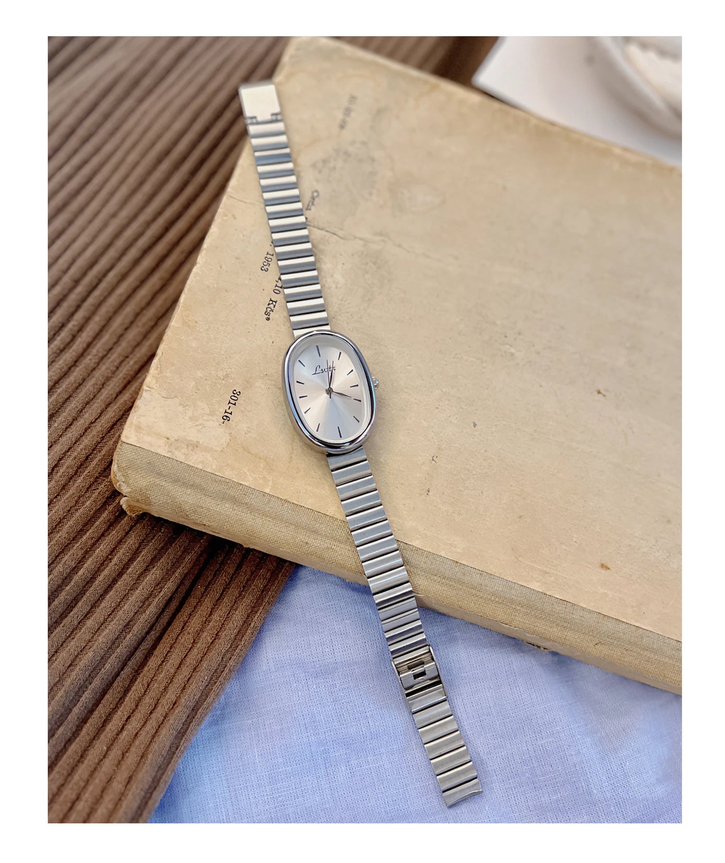 Vintage Gold Bracelet Watch