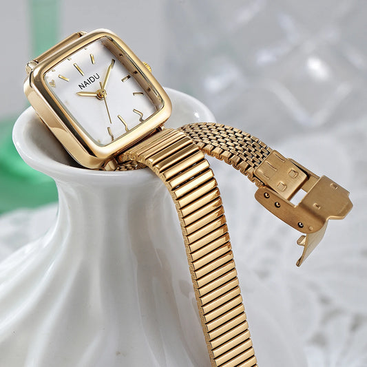 Retro Art Quartz Watch